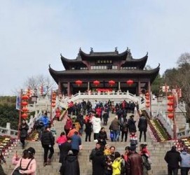 渠县湖北旅游攻略(七月湖北旅游攻略)