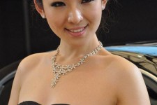 渠县最美车模(最美车模左左)