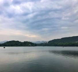渠县杭州自助游(杭州自助游旅游攻略)