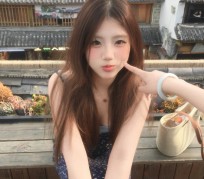 渠县伴游女生 | 周雪的资料