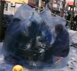 渠县东北大爷带老伴游中国(东北大爷带老伴游中国旅行)