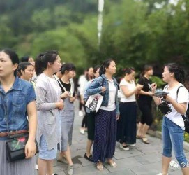 渠县中国的曲男伴游的简单介绍