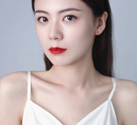 渠县兼职模特要打点模卡吗(兼职做模特要交钱拍模卡)