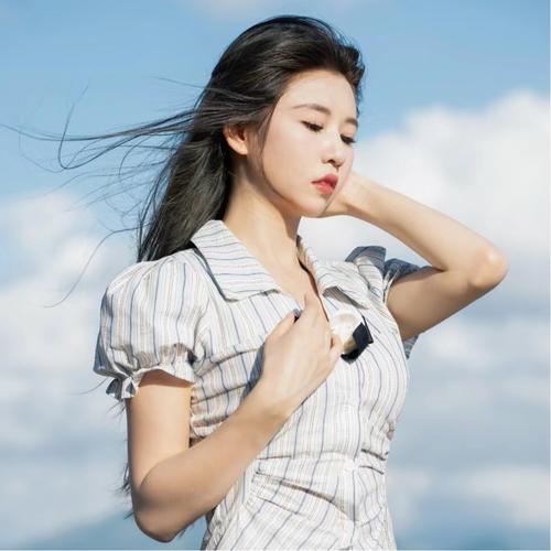 渠县伴游女生陈诇的资料