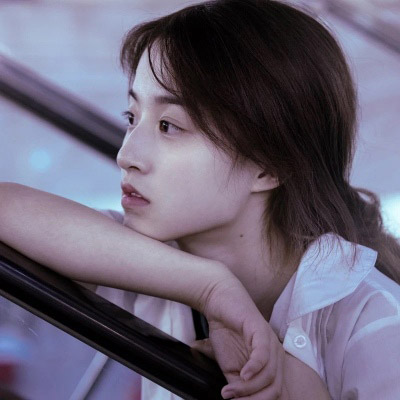 渠县伴游女生沈清梧的资料
