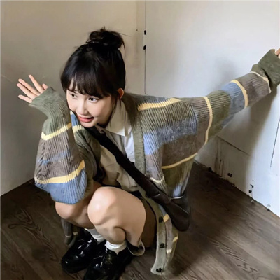 渠县伴游女生方镜月的资料
