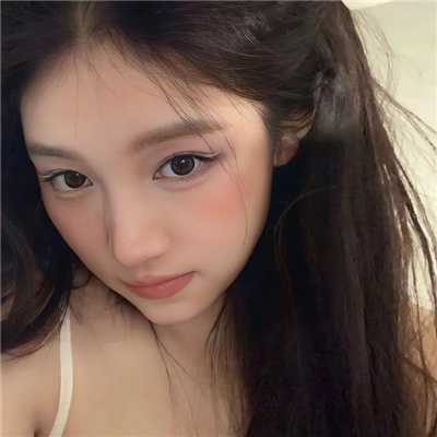 渠县伴游女生秦婉兮的资料