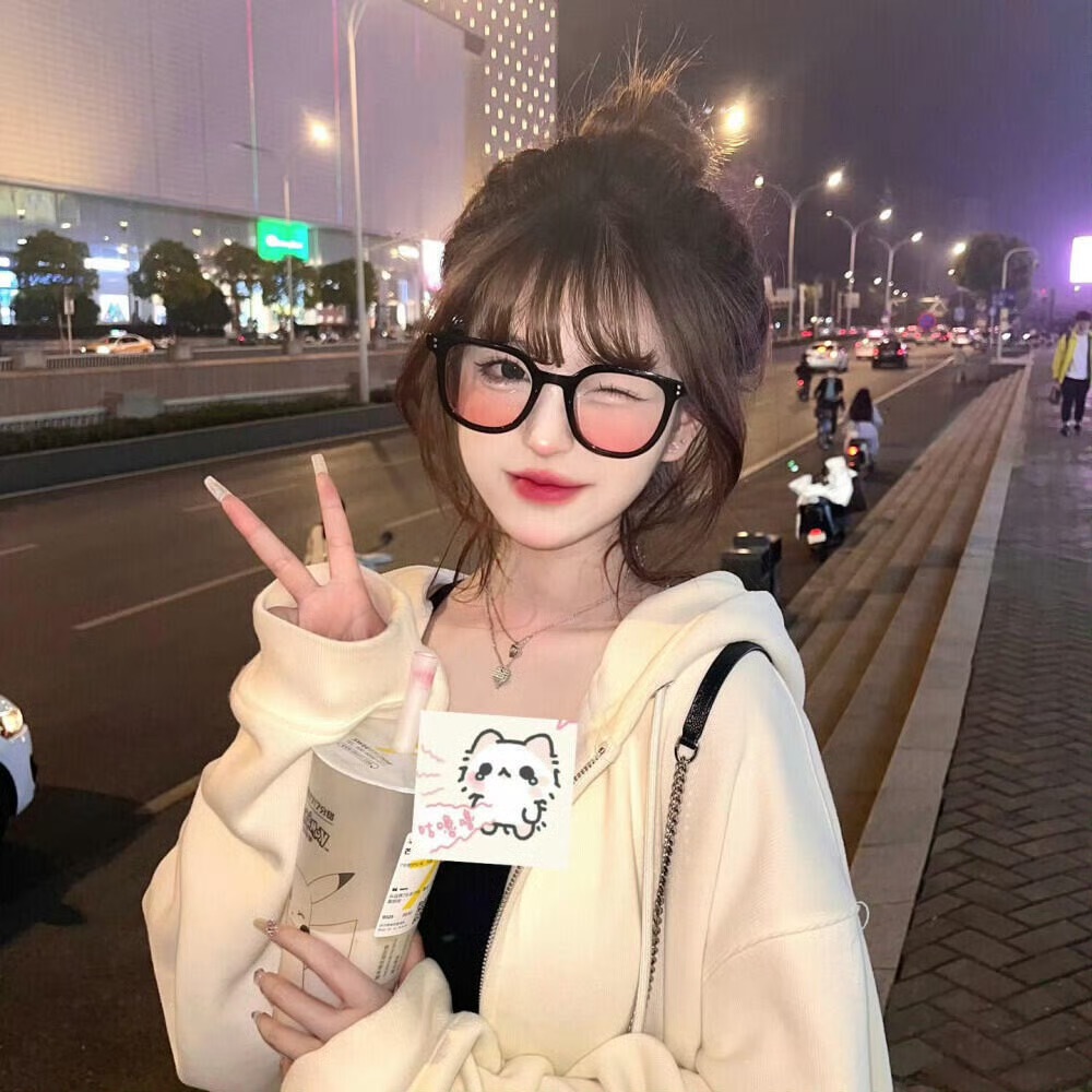 渠县伴游女生KIKI的资料