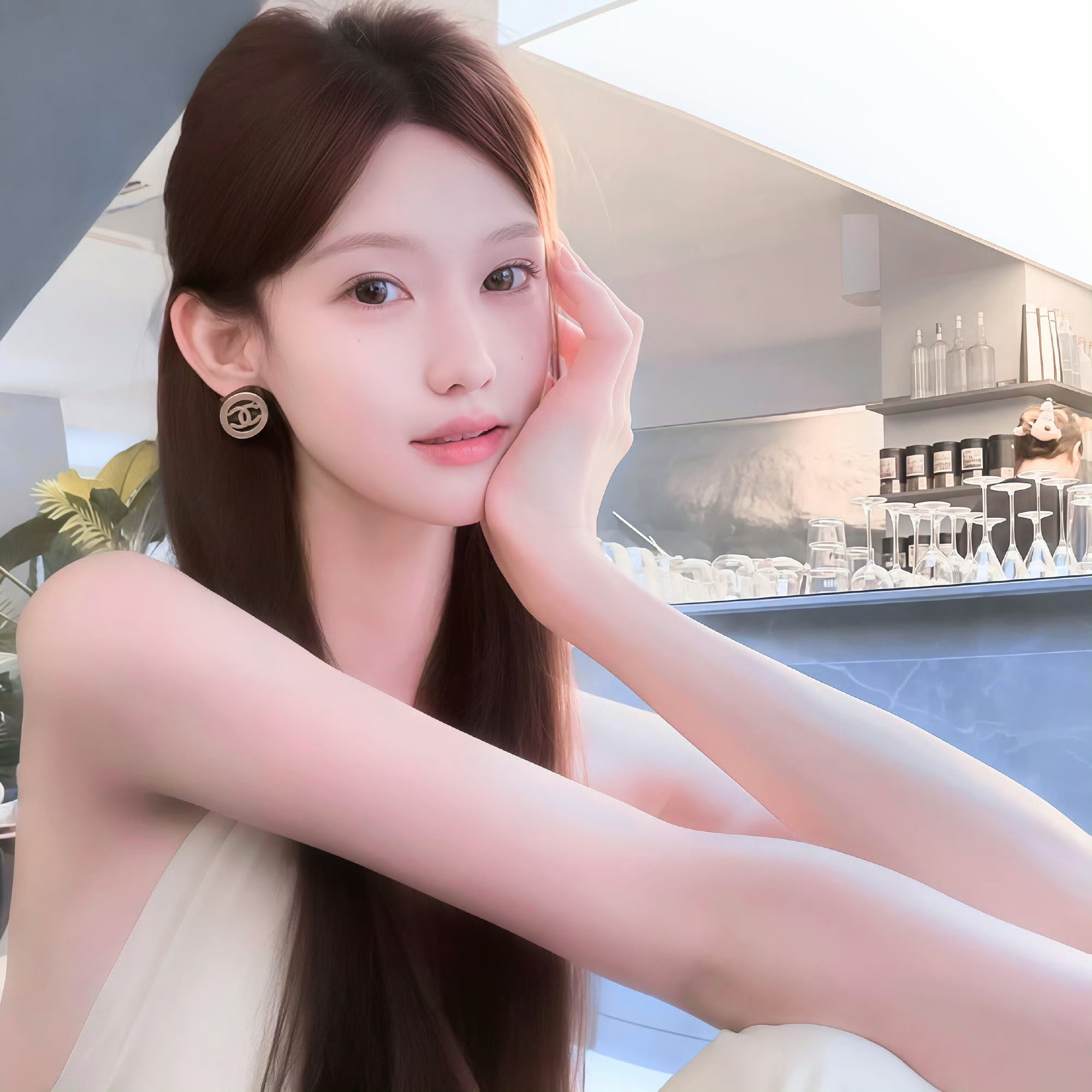 渠县伴游女生林杨的资料