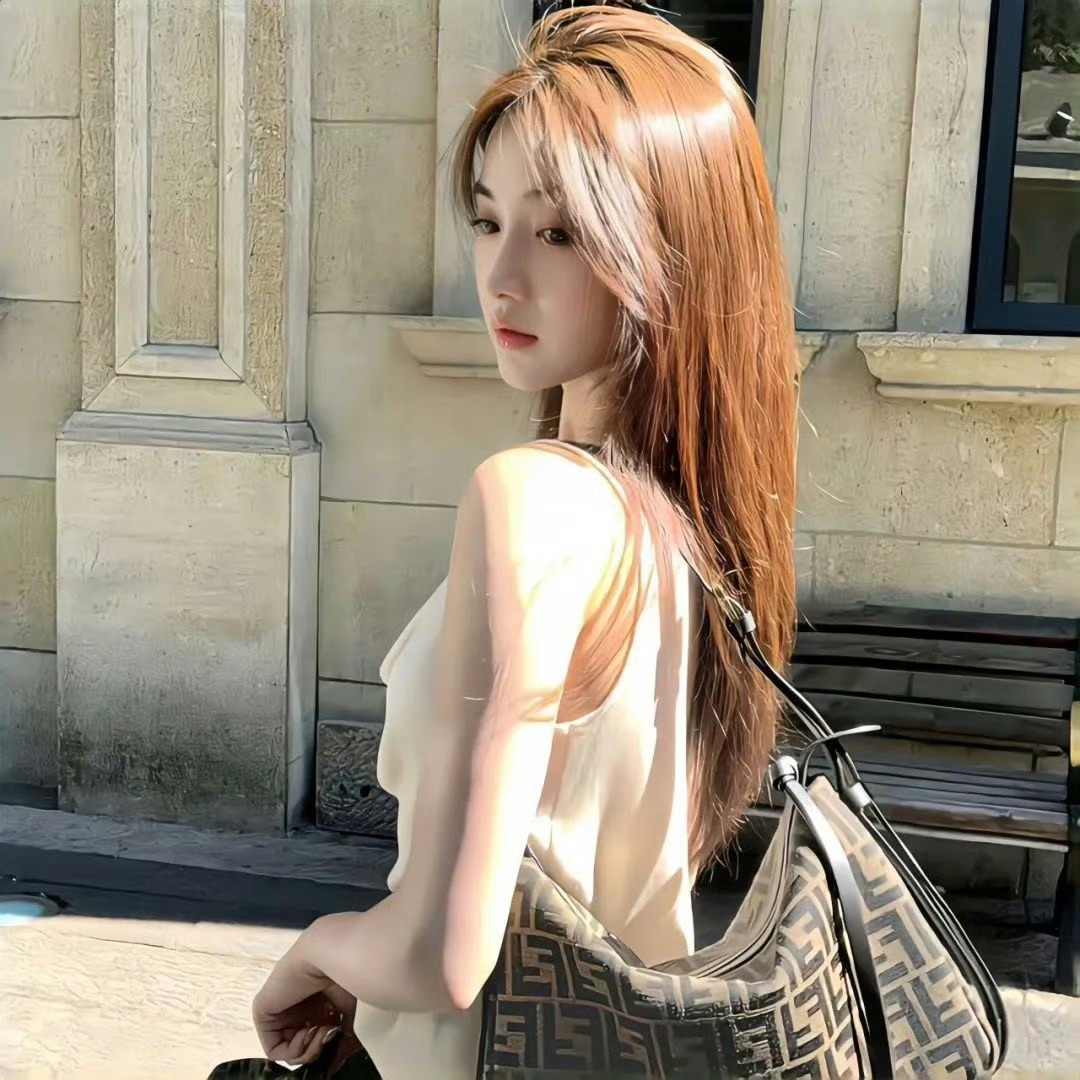 渠县伴游女生夏夏的资料
