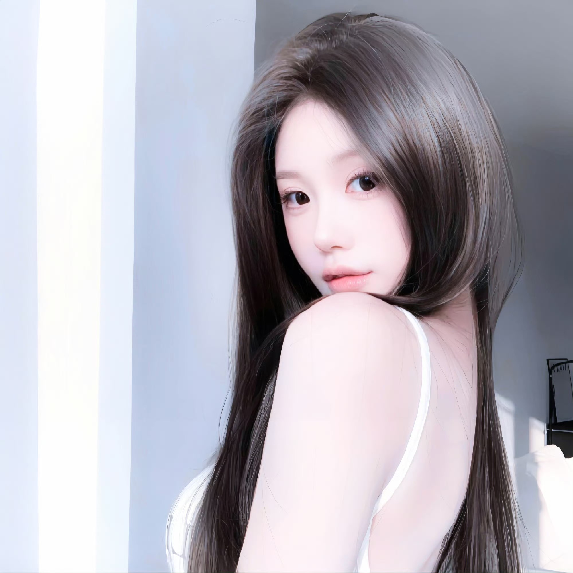渠县伴游女生林雅的资料