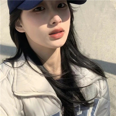 渠县伴游女生徐游的资料