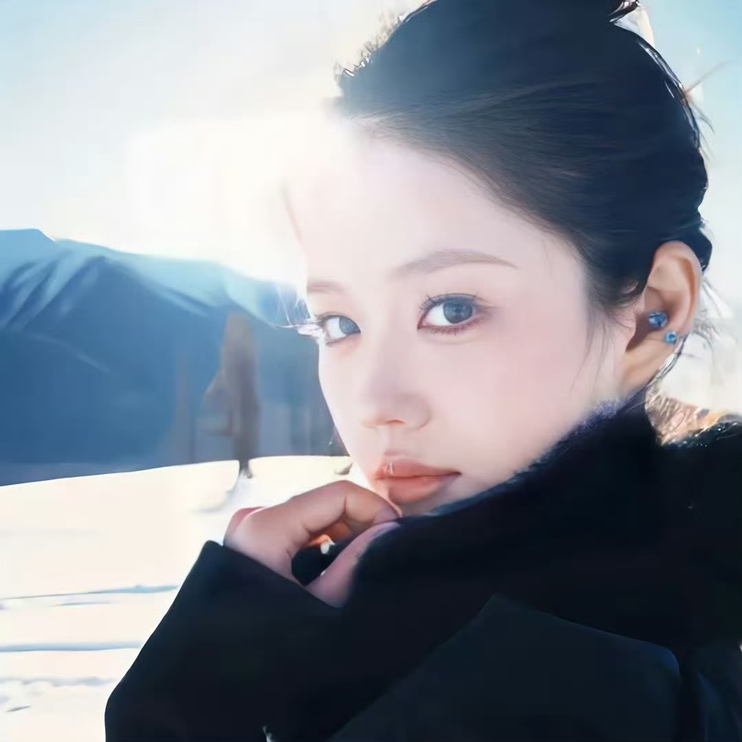 渠县伴游女生 | Lily的资料